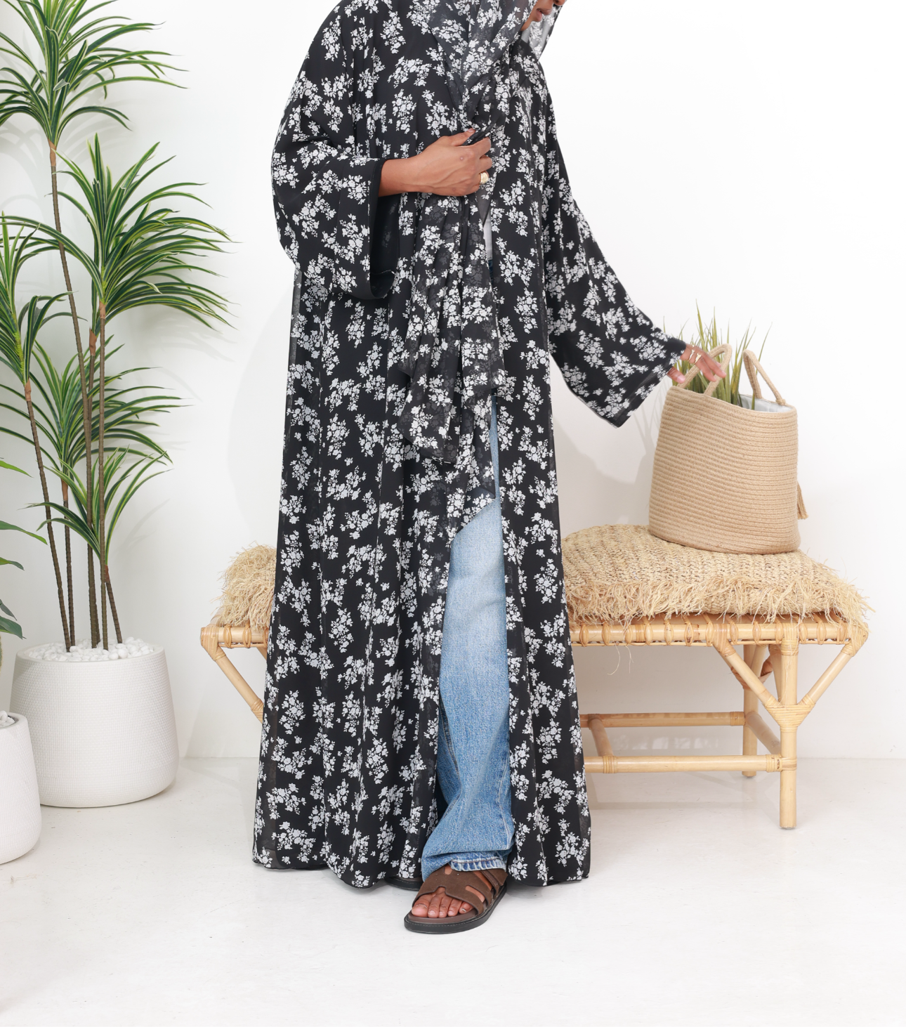 Sable Rose Printed Abaya