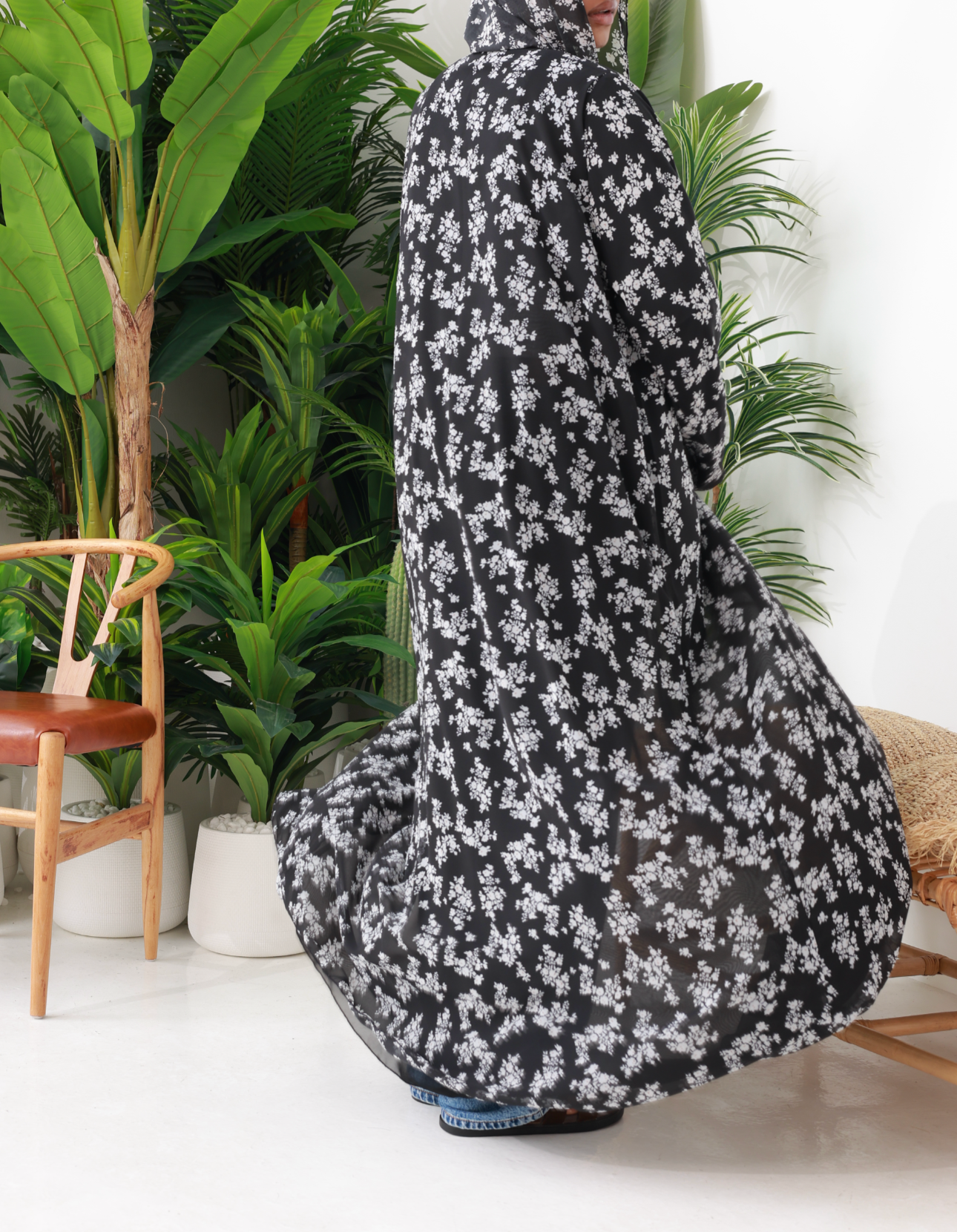Sable Rose Printed Abaya