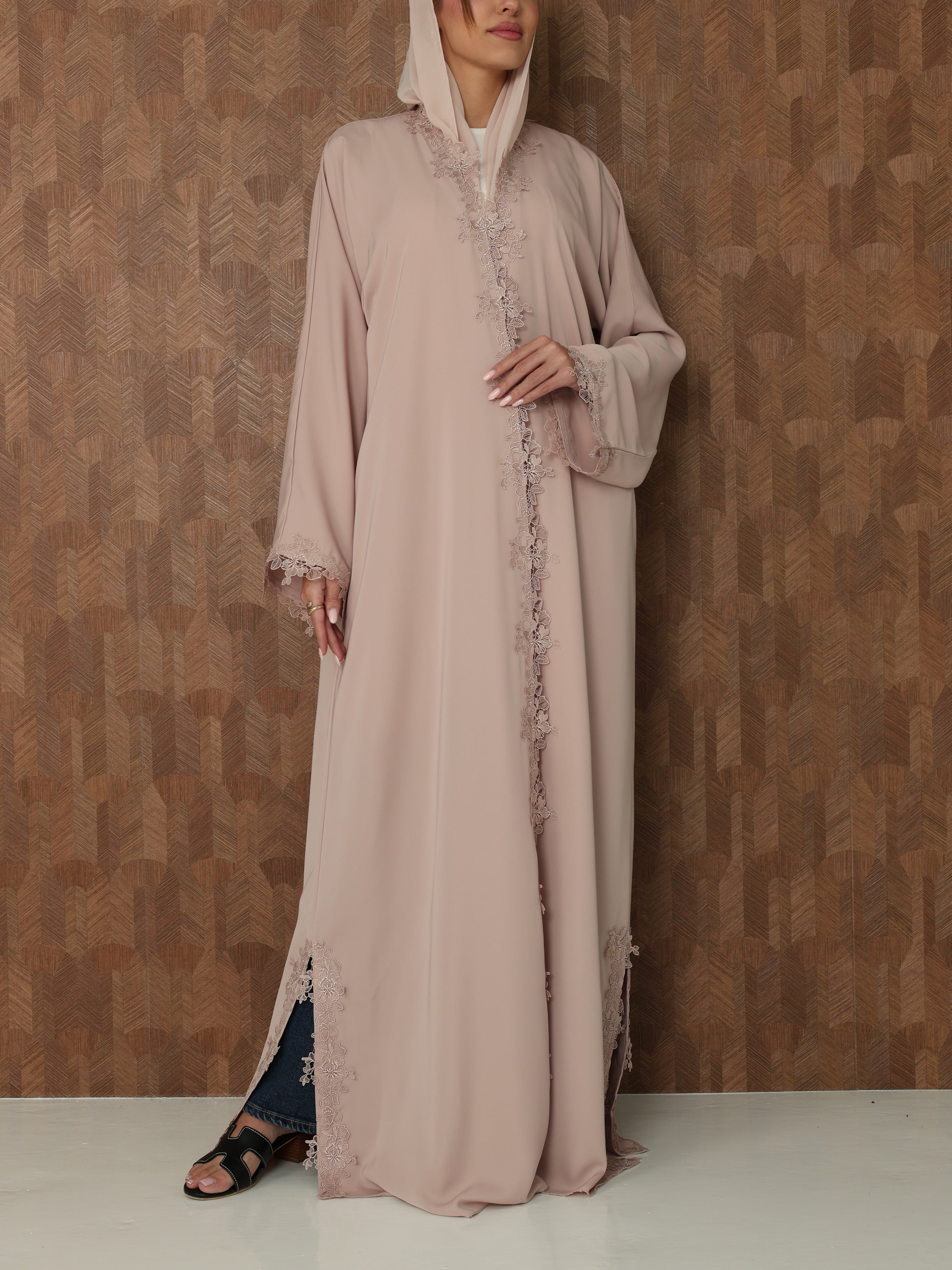 HANA LACE ABAYA - BLUSH PINK