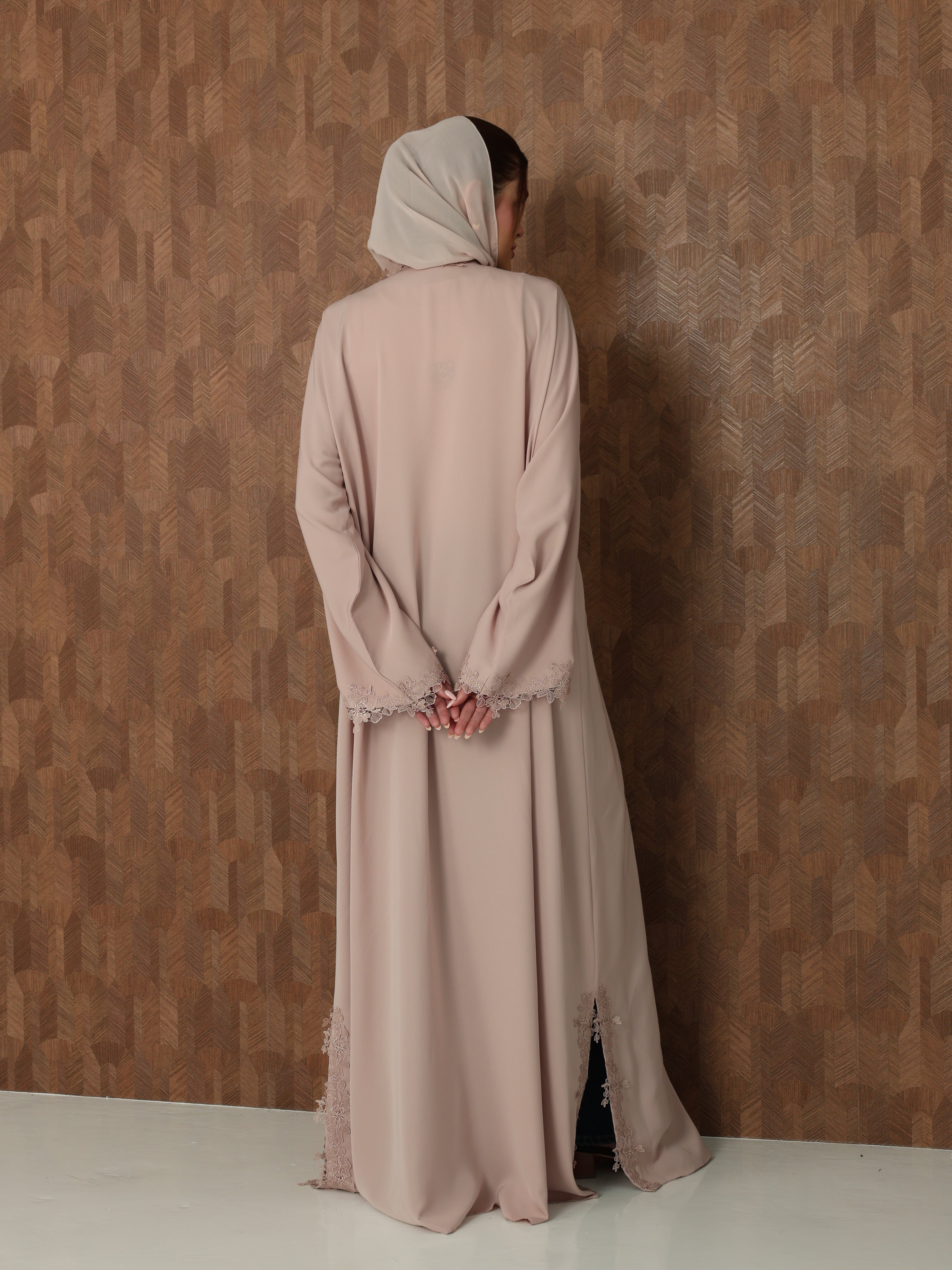 HANA LACE ABAYA - BLUSH PINK
