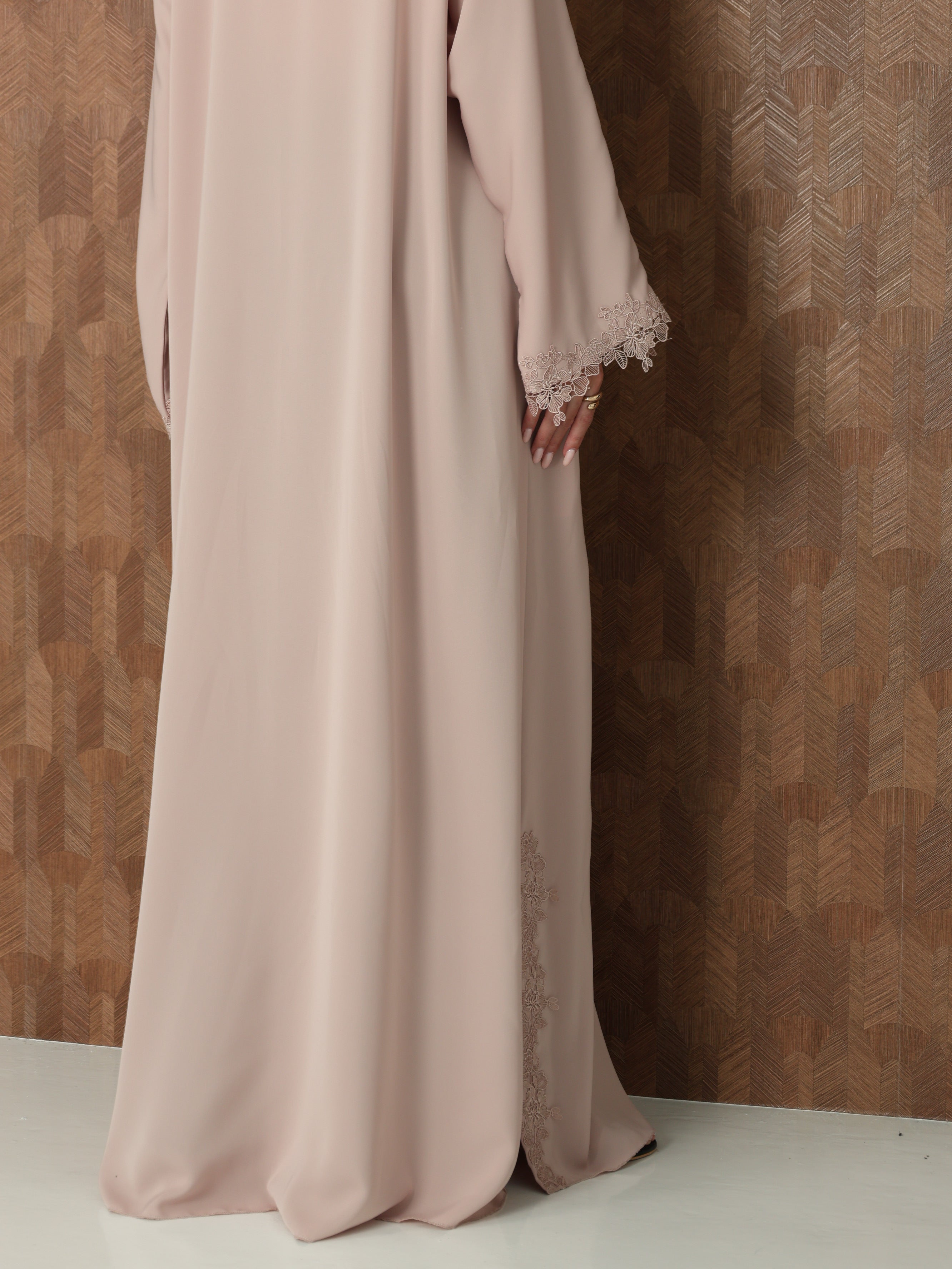 HANA LACE ABAYA - BLUSH PINK