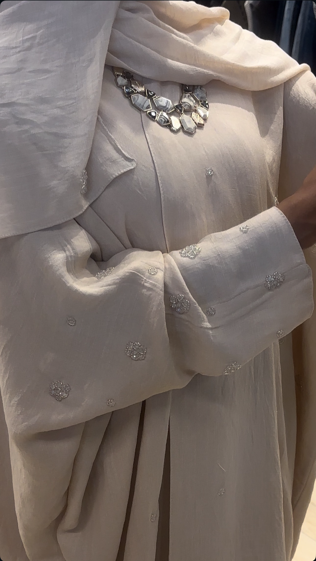 Ivory Linen Abaya