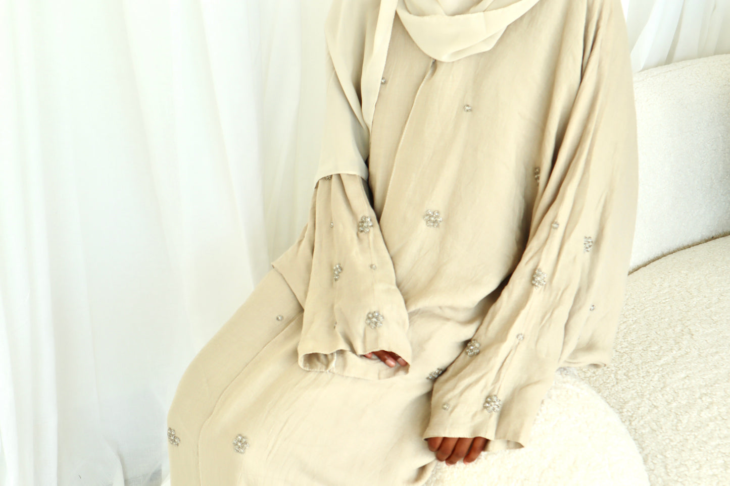 Ivory Linen Abaya